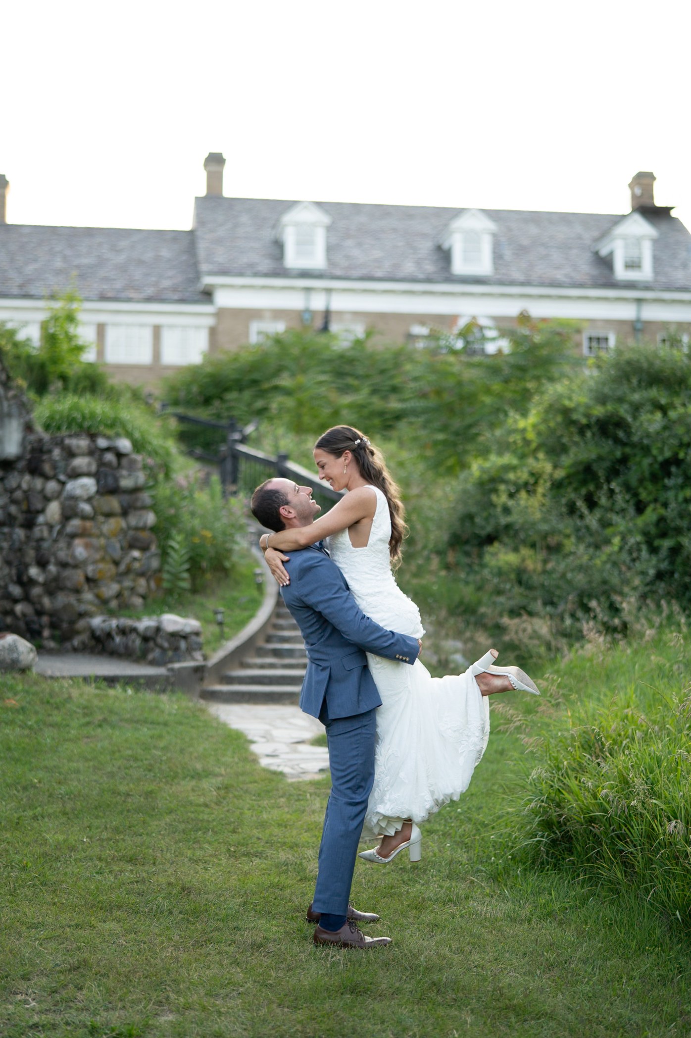 28 / Wedding Dance in the Garden — Before editing