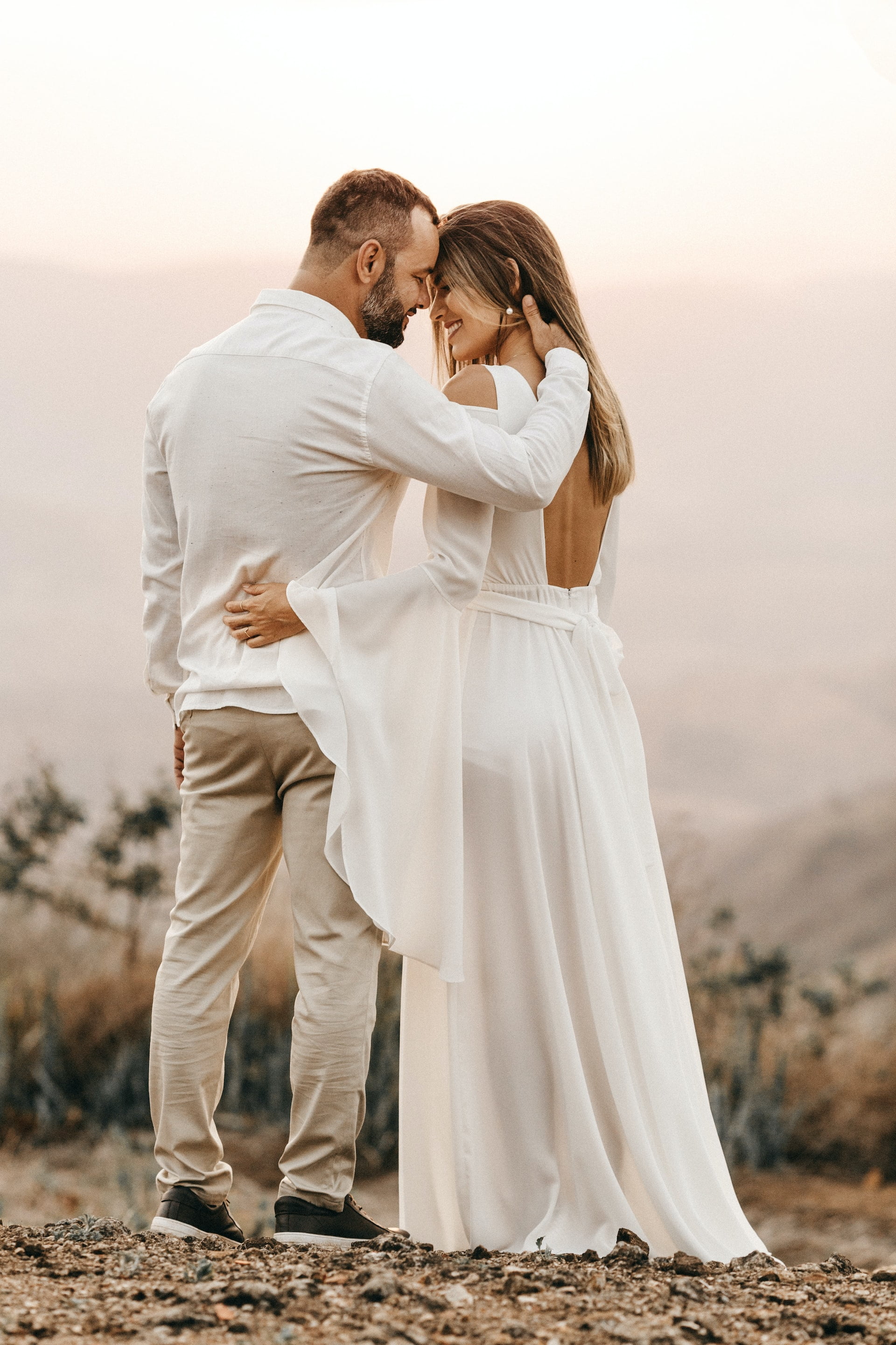becoming a successful wedding photographer
