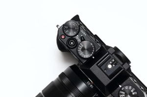 what is the best camera for wedding photography